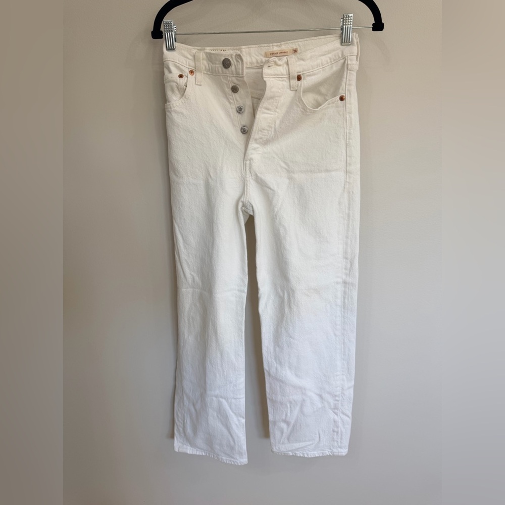 Levi’s Premium Ribcage Straight White Jeans Size 26 High Rise Button Fly